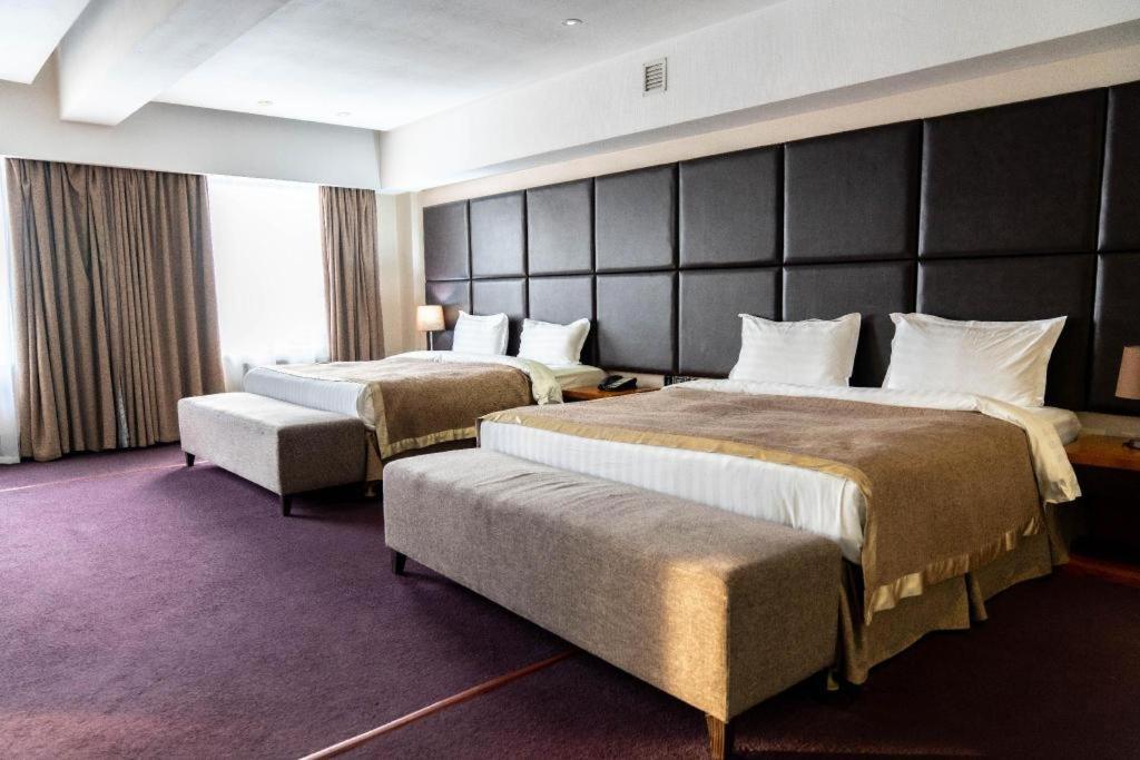 The Corporate Hotel And Convention Centre Ulaanbaatar Exterior photo